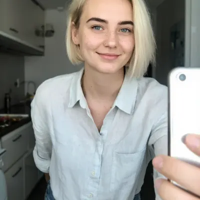 Юля, 25