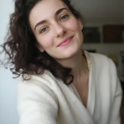 Альбина, 24