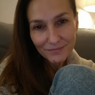 Юлия, 42