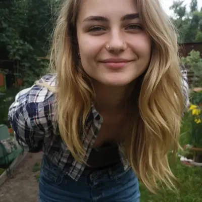 Мелания, 22